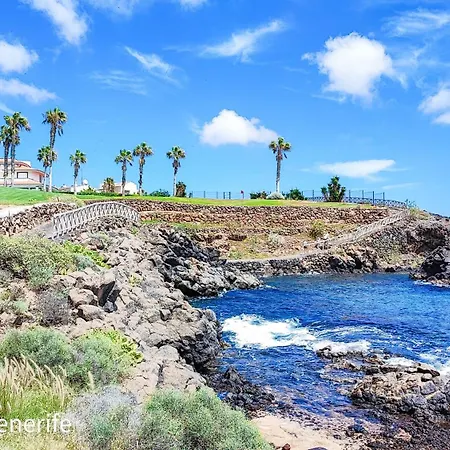 Spacious With Private Garden In Tenerife South *